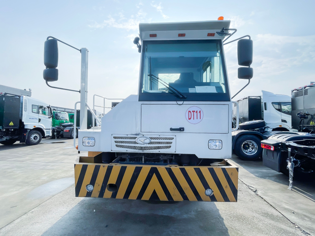 Cần bán xe tải đầu cuối cảng tốc độ thấp CAMC Ev 4x2 chất lượng cao