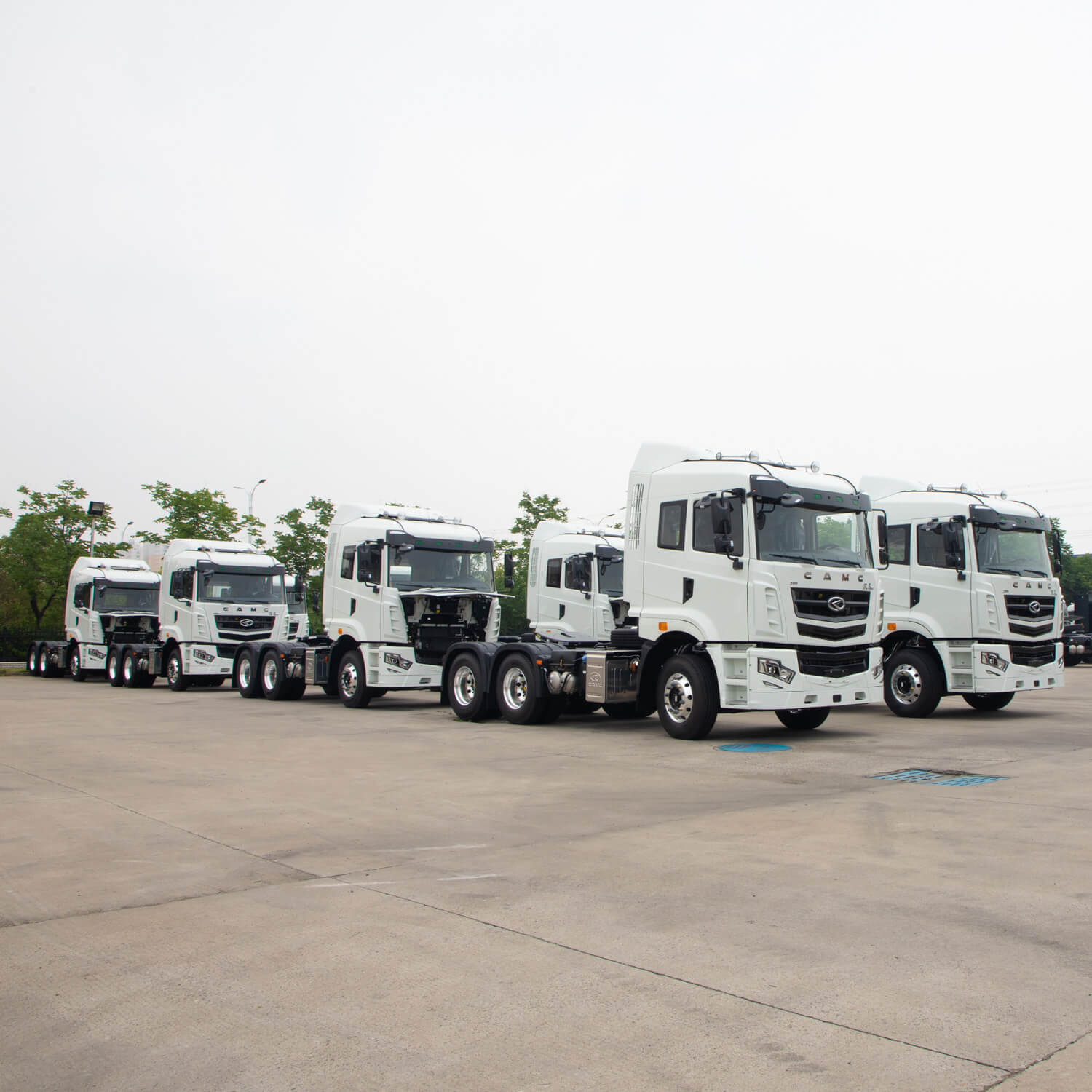 Xe đầu kéo động cơ diesel