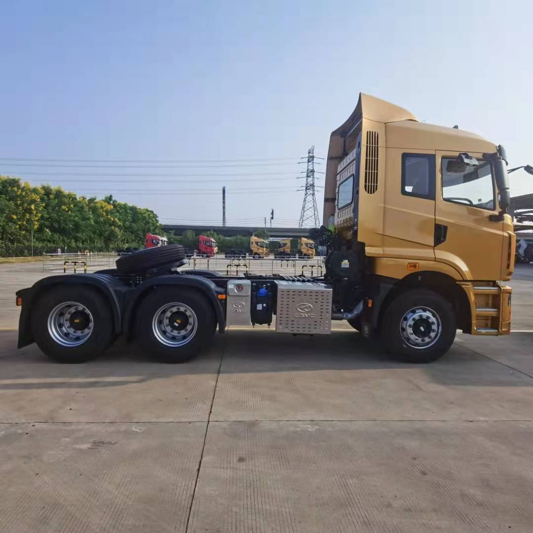 Xe đầu kéo động cơ Diesel đáng tin cậy